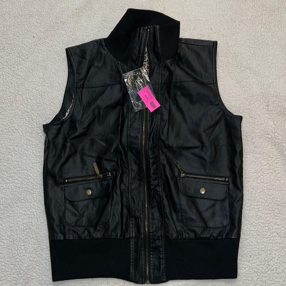 Women’s BB Jeans Faux Leather Vest size 2XL Black